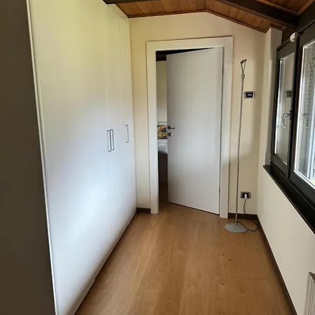 Casa Vittorio Apartment Pettenasco
