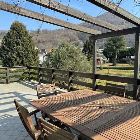 Casa Vittorio Apartment Pettenasco