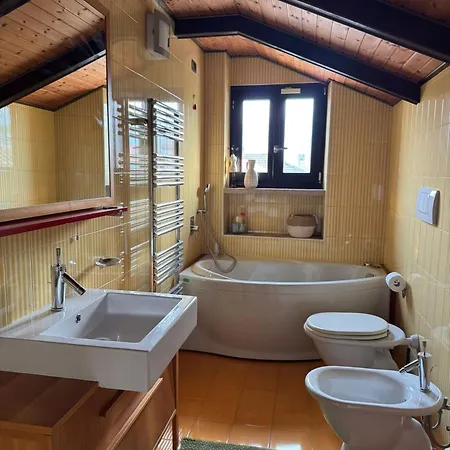 Casa Vittorio Apartment Pettenasco